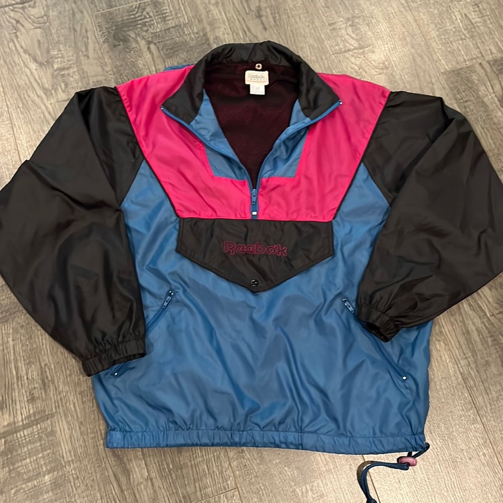 Vintage Reebok sport windbreaker